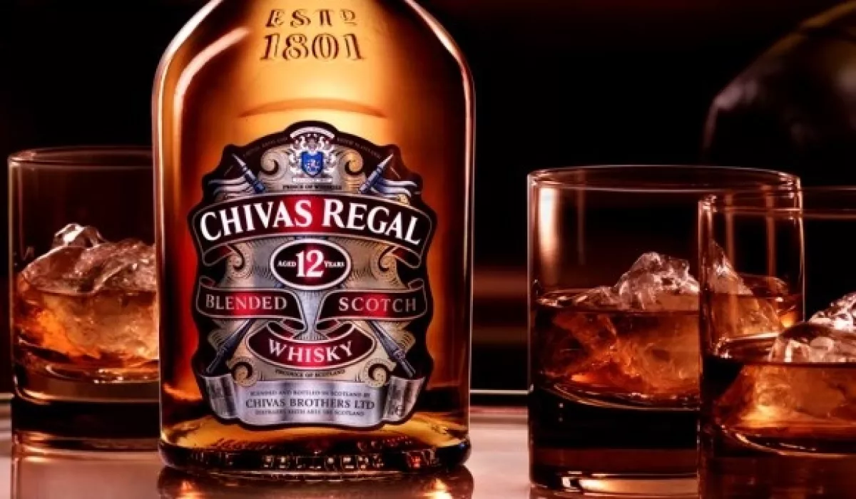 Chivas Regal 12: почему его называют «виски для офиса»?