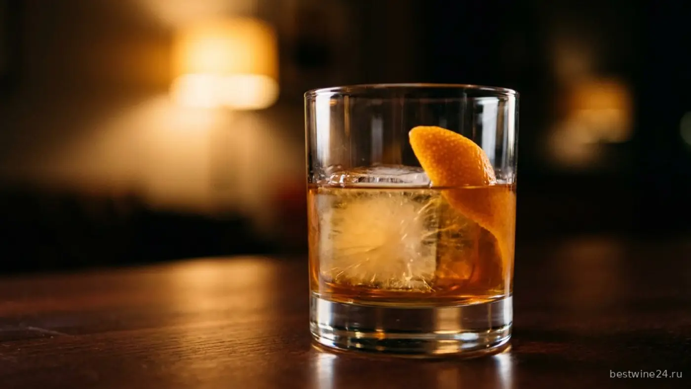 Коктейль Old Fashioned. Тематическая иллюстрация.