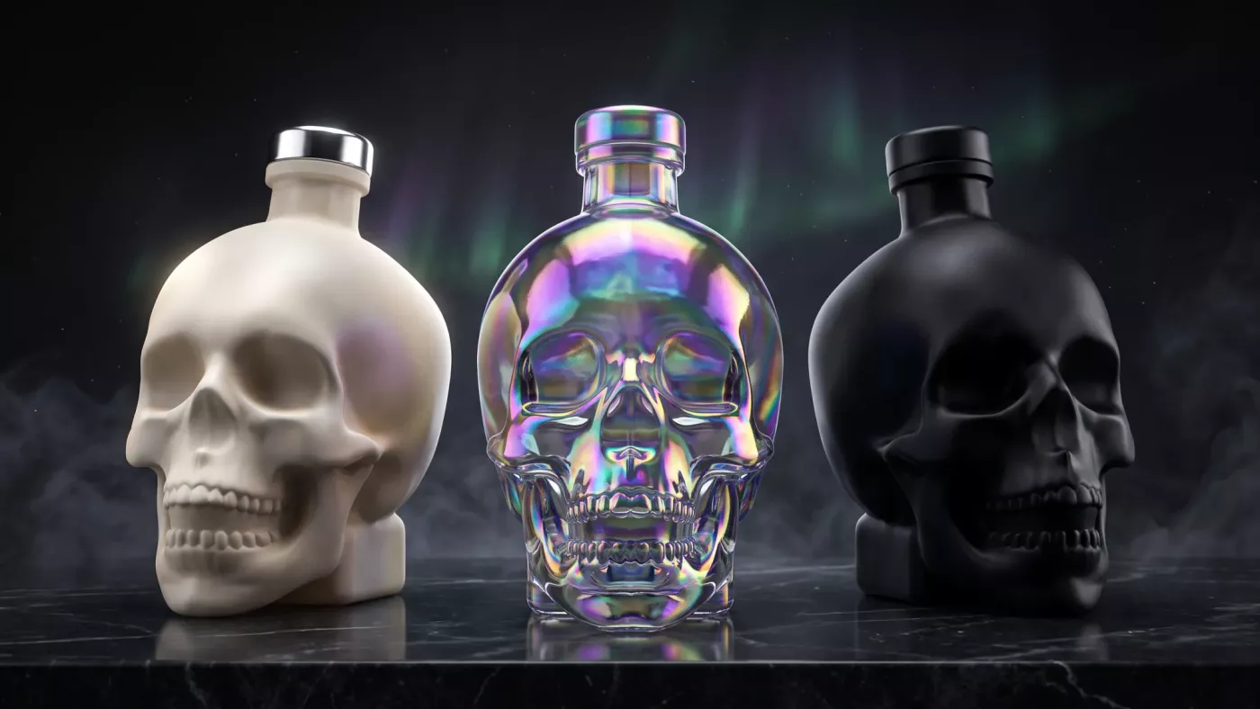 Crystal Head Bone, Aurora и Onyx — три версии культового черепа, каждая с уникальной техникой стекла и собственным характером