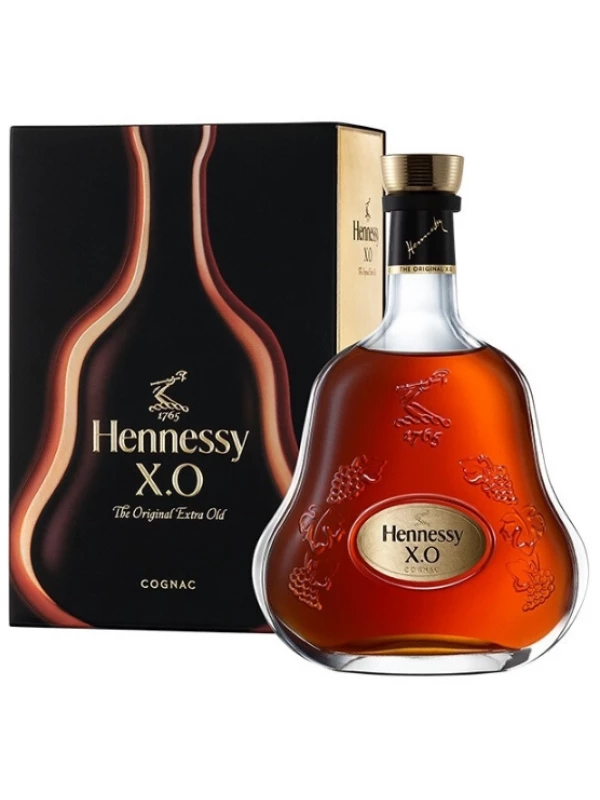 Hennessy X.O  with gift box