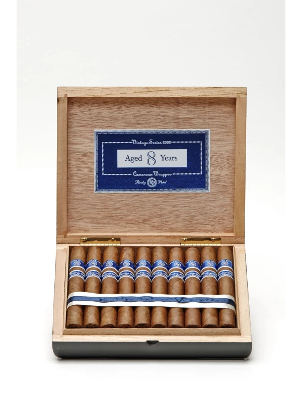 Rocky Patel Vintage 2003 Cameroon Toro