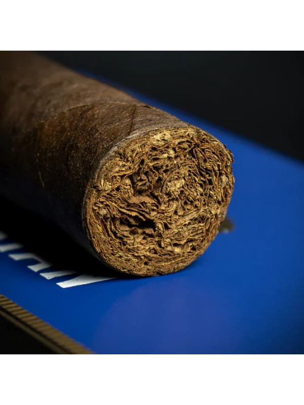 Charatan Maduro Robusto