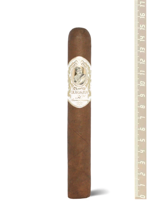 Gurkha Treinta 30 th Anniversary Toro