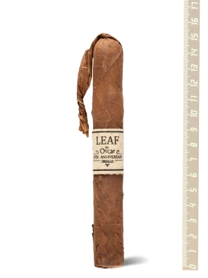 Сигары Leaf by Oscar Valladares 10th Anniversary Criollo Toro