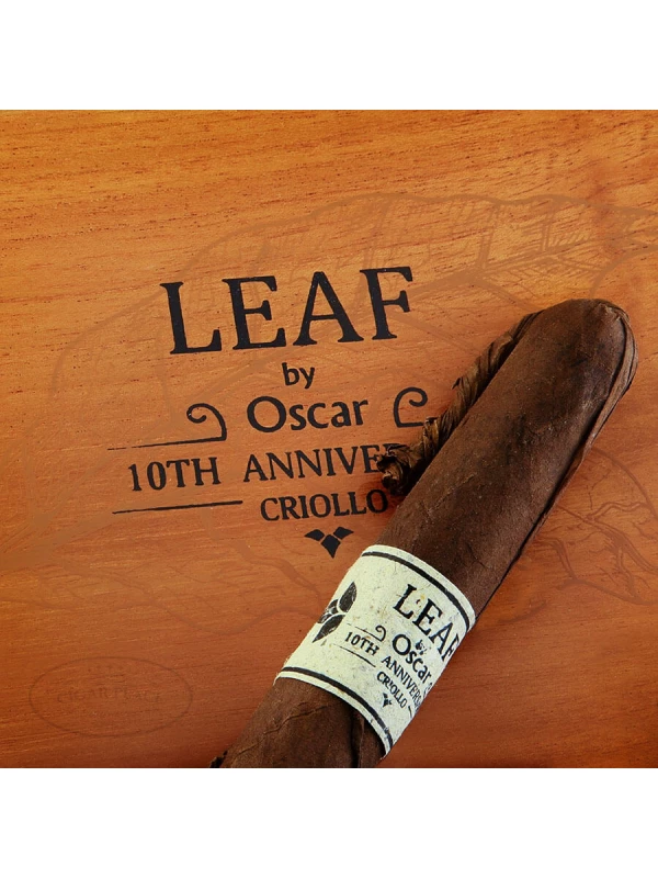 Leaf by Oscar Valladares 10th Anniversary Criollo Toro