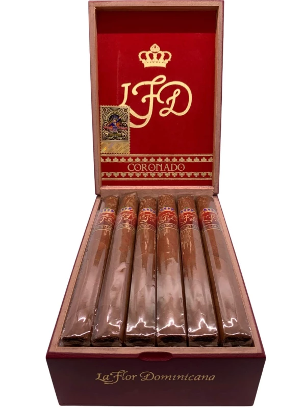 La Flor Dominicana Coronado Toro