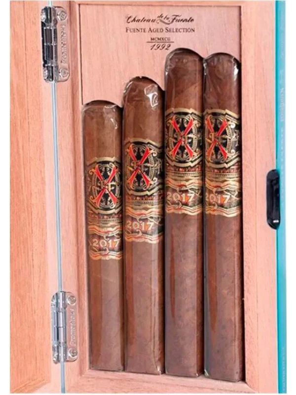 Набор сигар Arturo Fuente FFOX Fuente Fuente Opus X Story 4 Set Cigars Blue