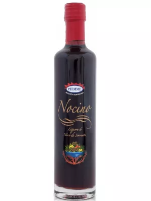 Ликер Piemme Nocino 0.7 л