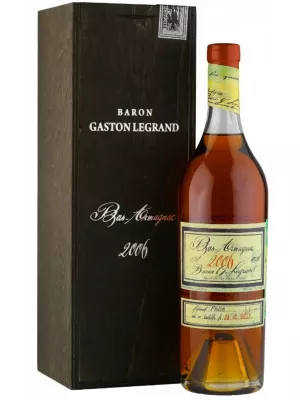 Арманьяк Baron G. Legrand Bas Armagnac, wooden box 2004 0.7 л