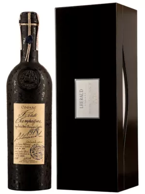 Коньяк Lheraud Cognac Petite Champagne, wooden box 1978 0.7 л