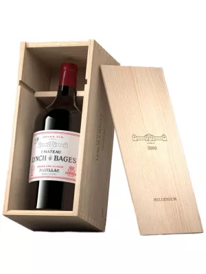 Вино Chateau Lynch Bages, Pauillac AOC 5-eme Grand Cru Classe, wooden box 2000, 3 л