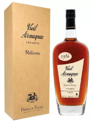 Арманьяк Famille Fezas Vieil, Tenareze AOC, gift box 1986 0.7 л