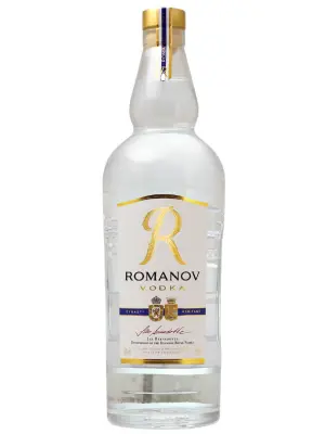 Водка Романов 1.75 л