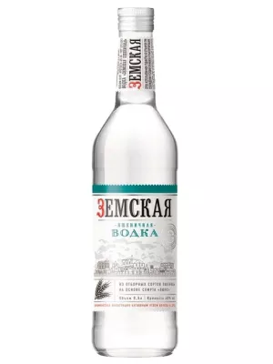 Водка Земская Пшеничная 0.5 л