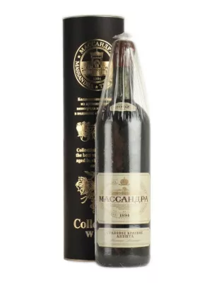 Вино Массандра, Коллекционное вино Столовое красное Алушта, в тубе 2002, 0.75 л