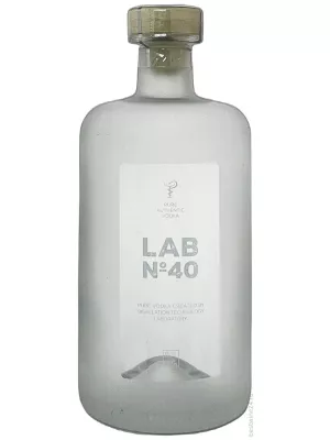 Водка LAB №40 0.7 л