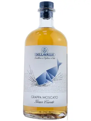 Граппа Dellavalle, Villa Isa Grappa Moscato, affinata in carati di rovere 0.7 л