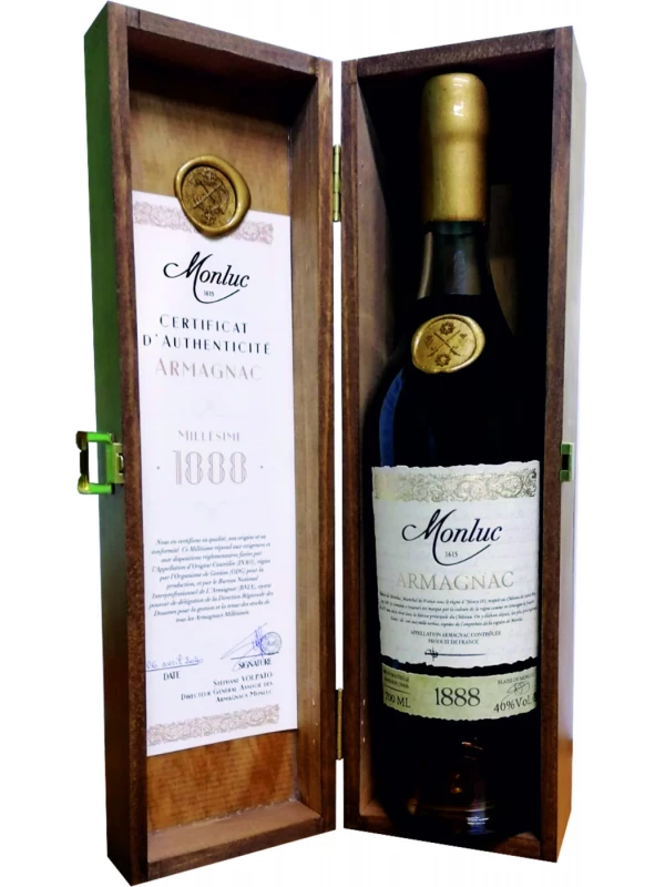Monluc Armagnac AOC, wooden box