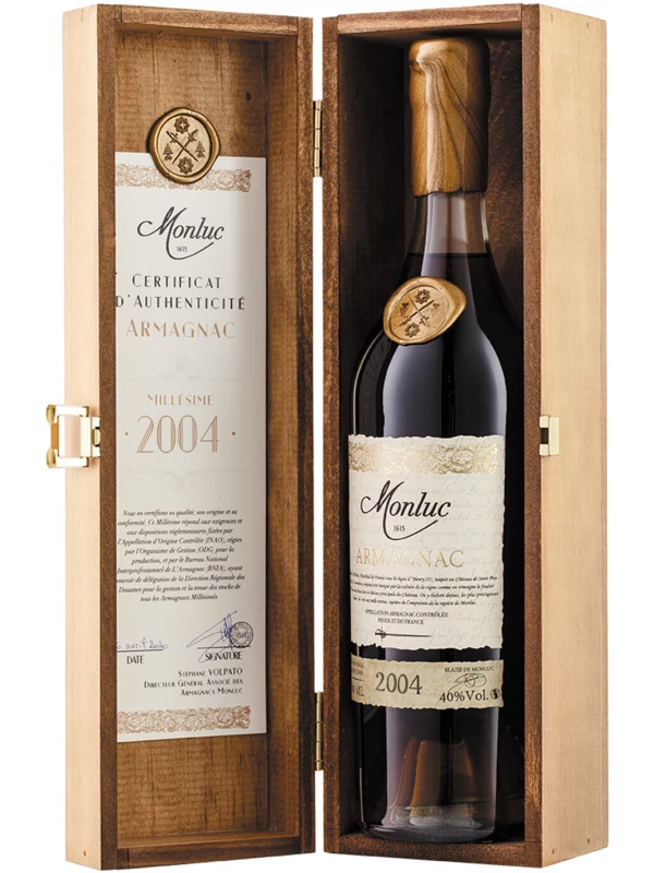 Monluc Armagnac AOC, wooden box
