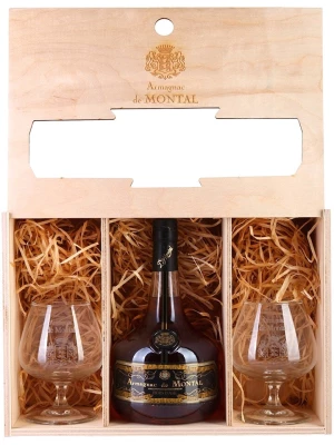 Арманьяк Armagnac de Montal Hors d'Age, gift set with 2 glasses 0.7 л