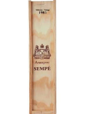 Арманьяк Millesime, Armagnac AOC, wooden box 1983 0.5 л