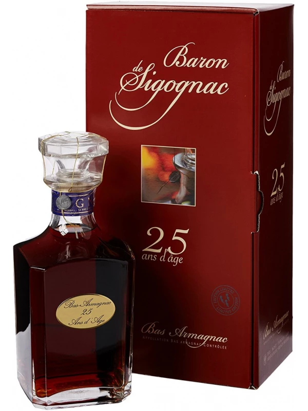 Baron de Sigognac 25 Аns d'Аge, carafe in gift box, 0.7 л