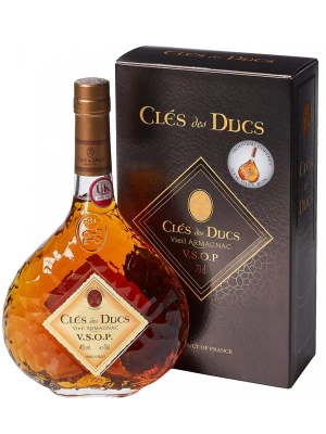 Арманьяк Cles des Ducs VSOP, Armagnac AOC, gift box 0.7 л