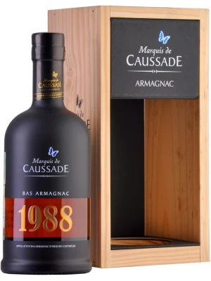 Арманьяк Marquis de Caussade Bas Armagnac AOC, wooden box 1988 0.7 л