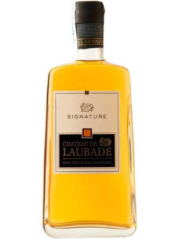 Chateau de Laubade, Signature