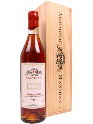 Арманьяк Castarede, Maniban Armagnac AOC wooden box 1970 0.7 л