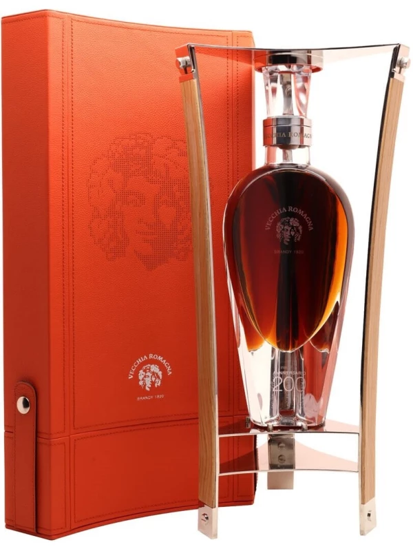 Vecchia Romagna Riserva Anniversario 200, gift box