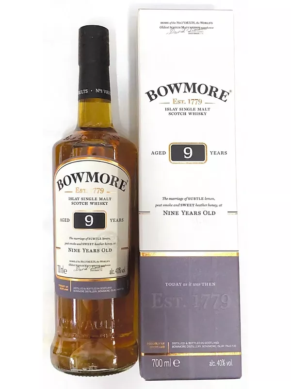 Bowmore 9 Years Old, gift box