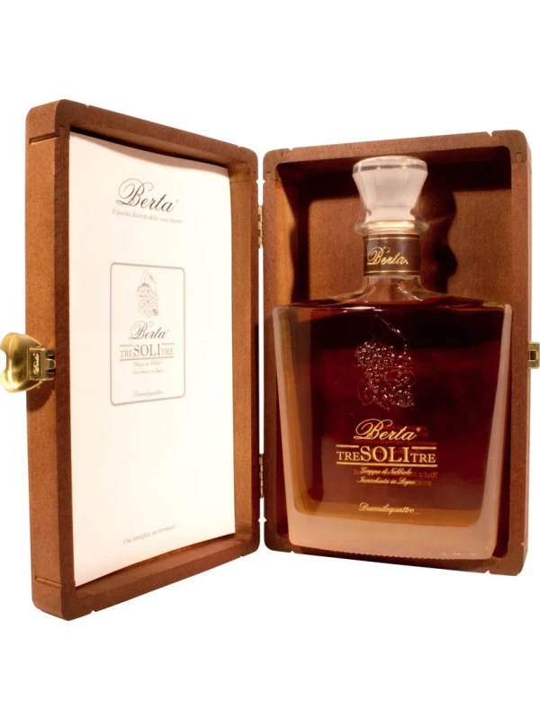 Grappa Tre Soli Tre, gift box