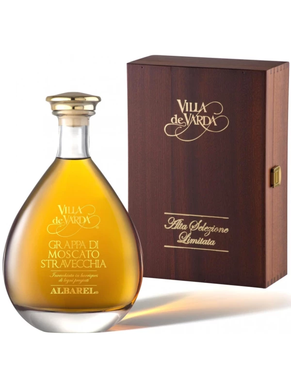 Villa de Varda, Grappa di Moscato Stravecchia Albarel, wooden box
