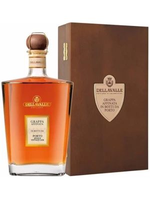 Граппа Grappa Affinata in botti da Porto (Single Vintage Casks), 2004, gift box 0.7 л