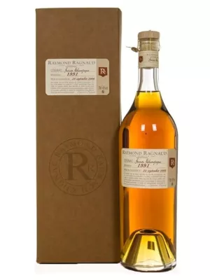 Коньяк Raymond Ragnaud, Grand Champagne 1er Cru Millesime, gift box 1991 0.7 л