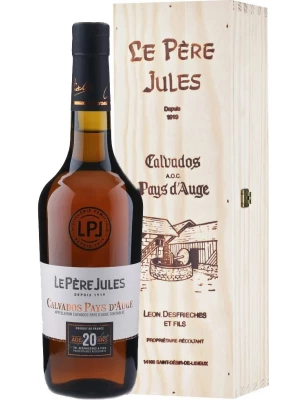Кальвадос Le Pere Jules 20 Years Old, Calvados AOC Pays d'Auge, wooden box 0.7 л