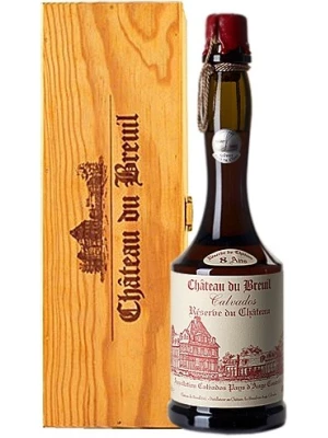 Кальвадос Reserve du Chateau, 8 Ans, Pays d'Auge AOC, wooden box 0.7 л