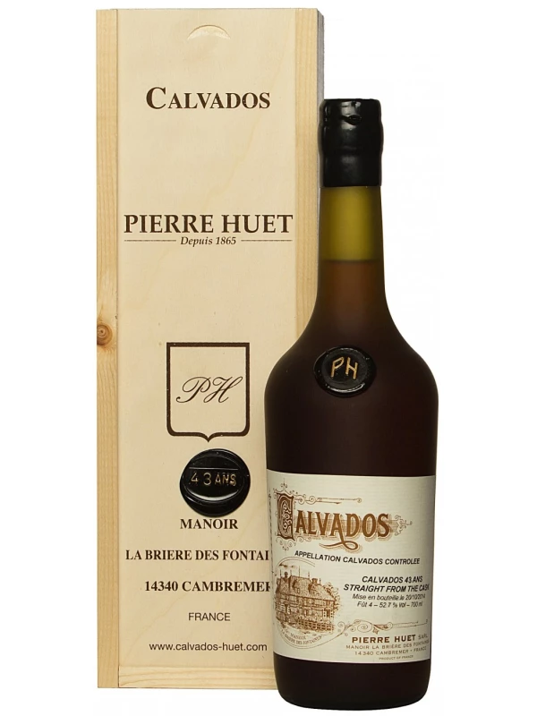 Pierre Huet, Calvados 43 Ans Straight from The Cask, wooden box