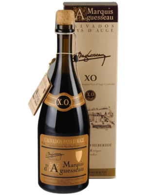 Кальвадос Marquis d'Aguesseau XO, 30 Ans, gift box 0.7 л