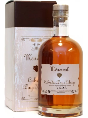Кальвадос Menorval Pays d'Auge VSOP, Calvados AOC, gift box 0.7 л