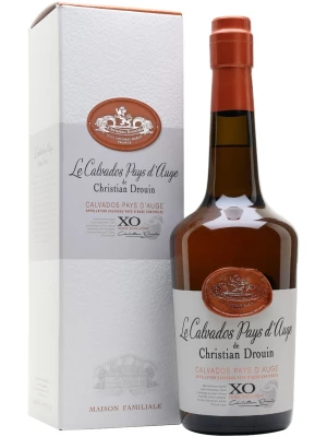 Кальвадос Christian Drouin, Calvados Pays d'Auge XO, gift box 0.7 л