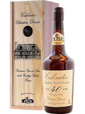 Кальвадос Coeur de Lion Calvados 40 ans, wooden box 0.7 л