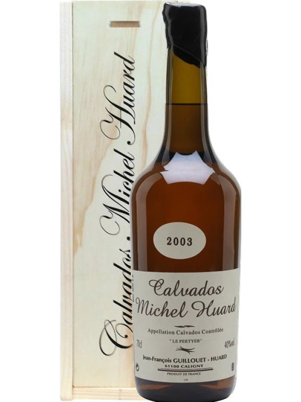 Michel Huard, Le Pertyer, Calvados AOC, 2003, wooden box