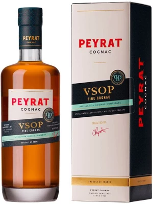Коньяк Peyrat VSOP, gift box 0.7 л
