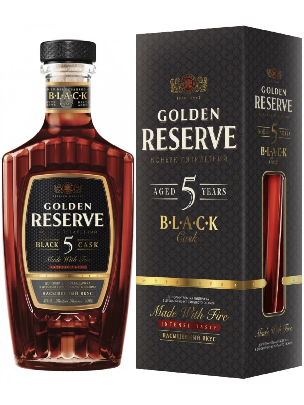 Golden Reserve Black Cask 5 Years Old, gift box