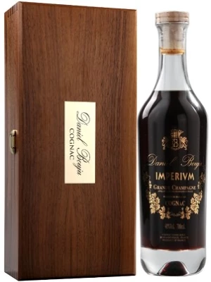 Коньяк Daniel Bouju, Imperium, carafe & wooden box 0.7 л