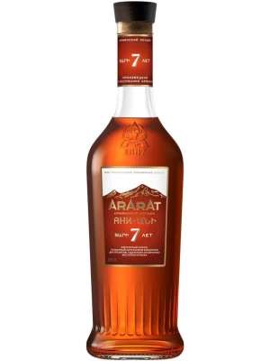 Коньяк Арарат Ани 7-летний 0.5 л
