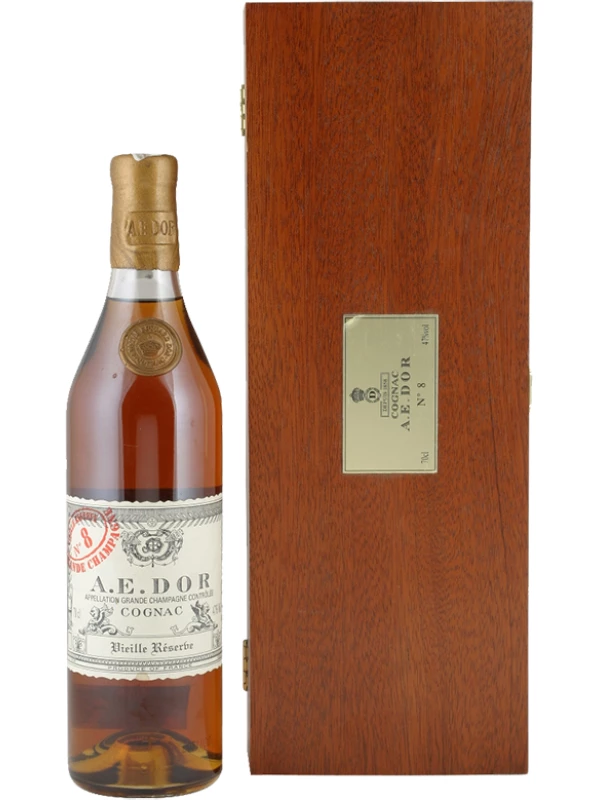 A.E. Dor №8, wooden box