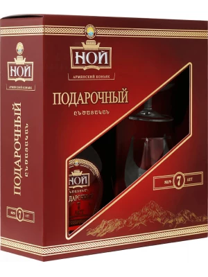 Коньяк Ной Подарочный 7-летний, в подарочной коробке с двумя бокалами 0.5 л
